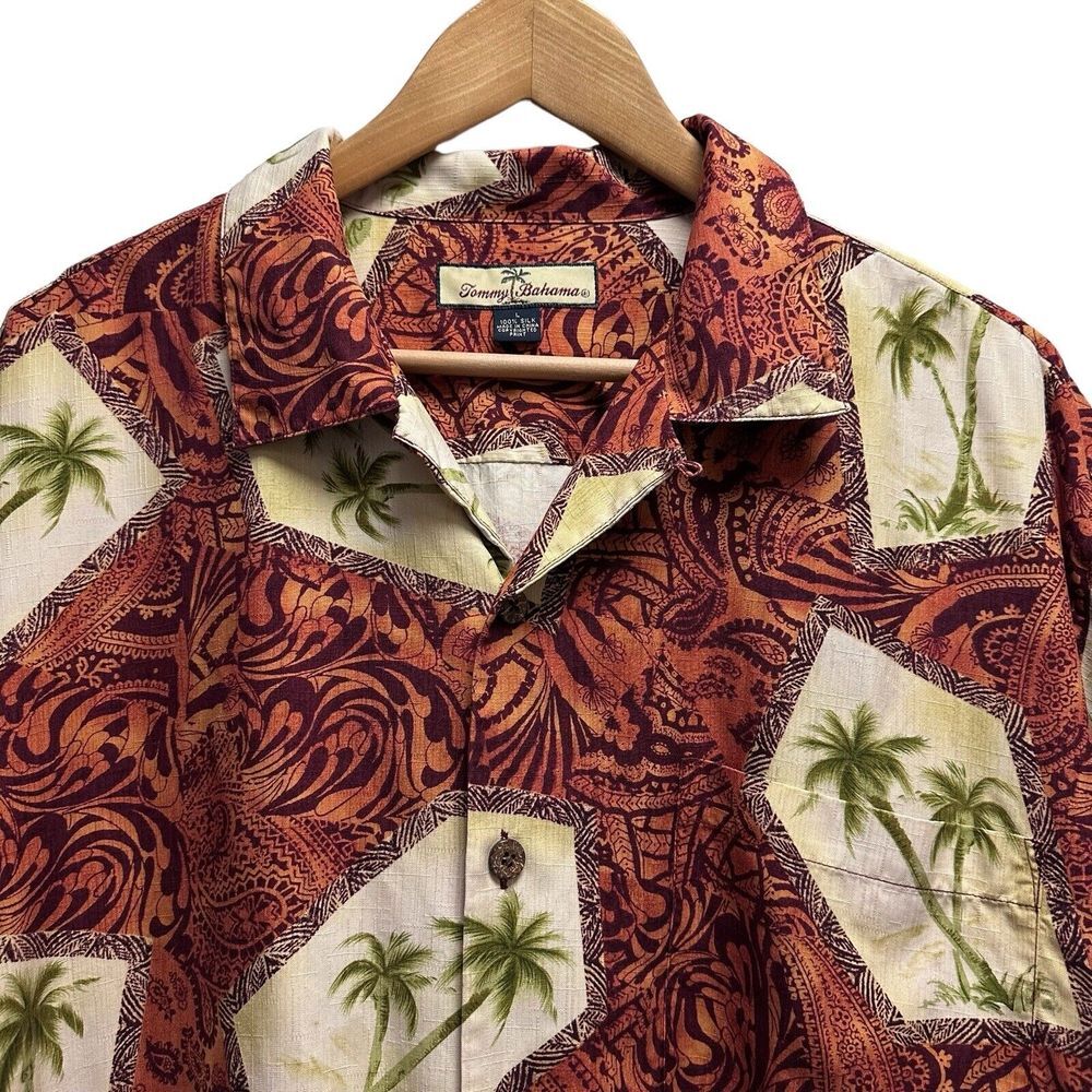 Tommy Bahama Mens Sz L Hawaiian S/S Pocket Shirt Orange/Green Paisley Palm Trees